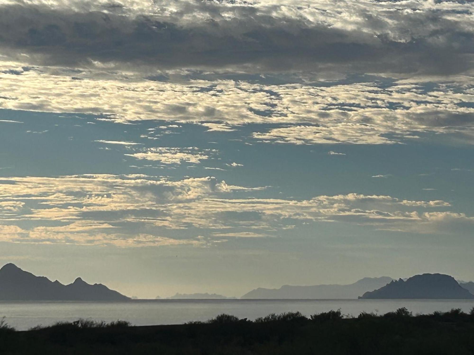 Tres Iguanas Apart Hotel - New, Cozy & Spacious Flats, Short Walk To Beach Loreto  Buitenkant foto
